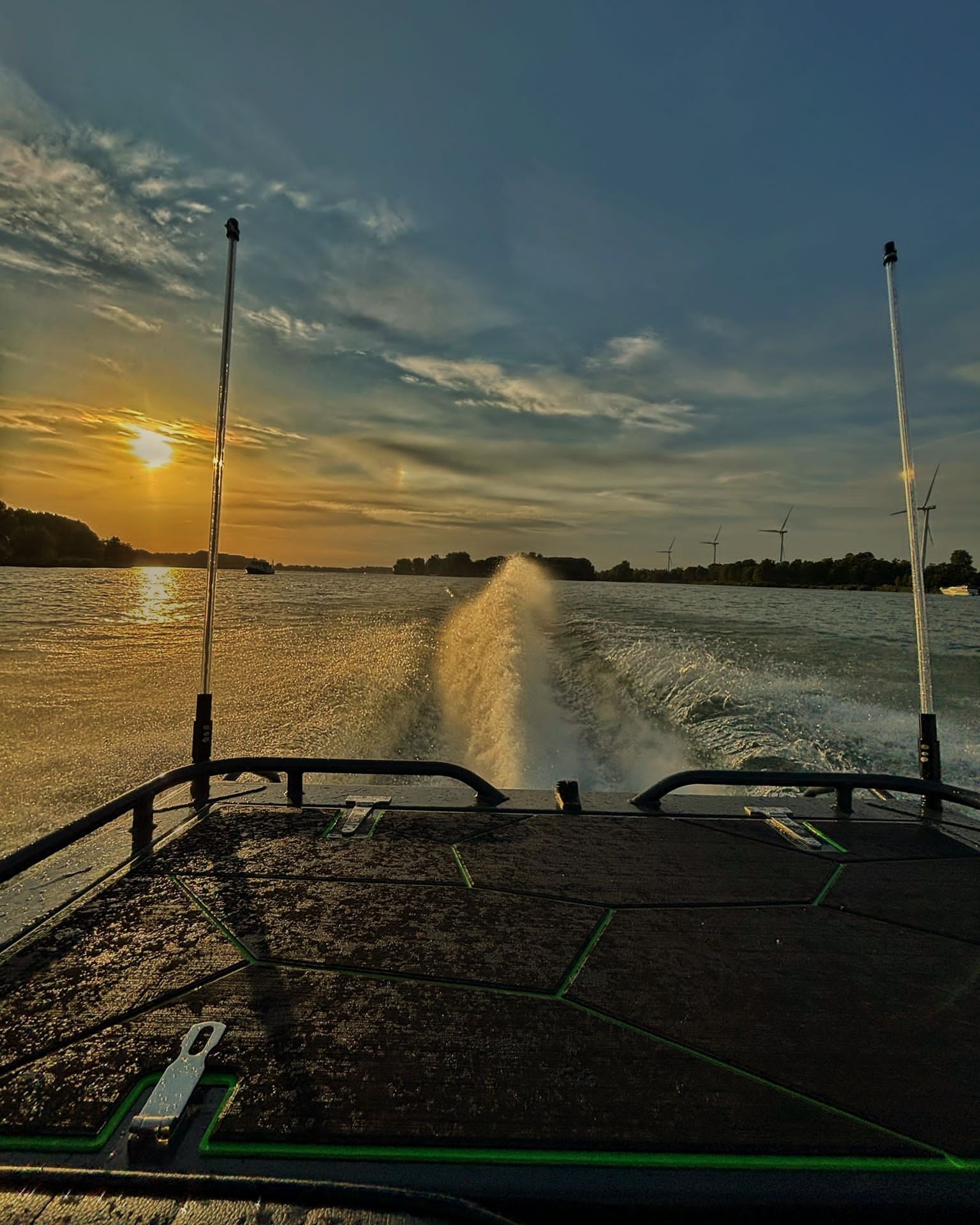 Little evening session with my beauties
 #Jetboats #adventureboat #riverboat #wsjb300 #minijetboats #jetboating #jetboat #minijetboatbuilders #jetboats