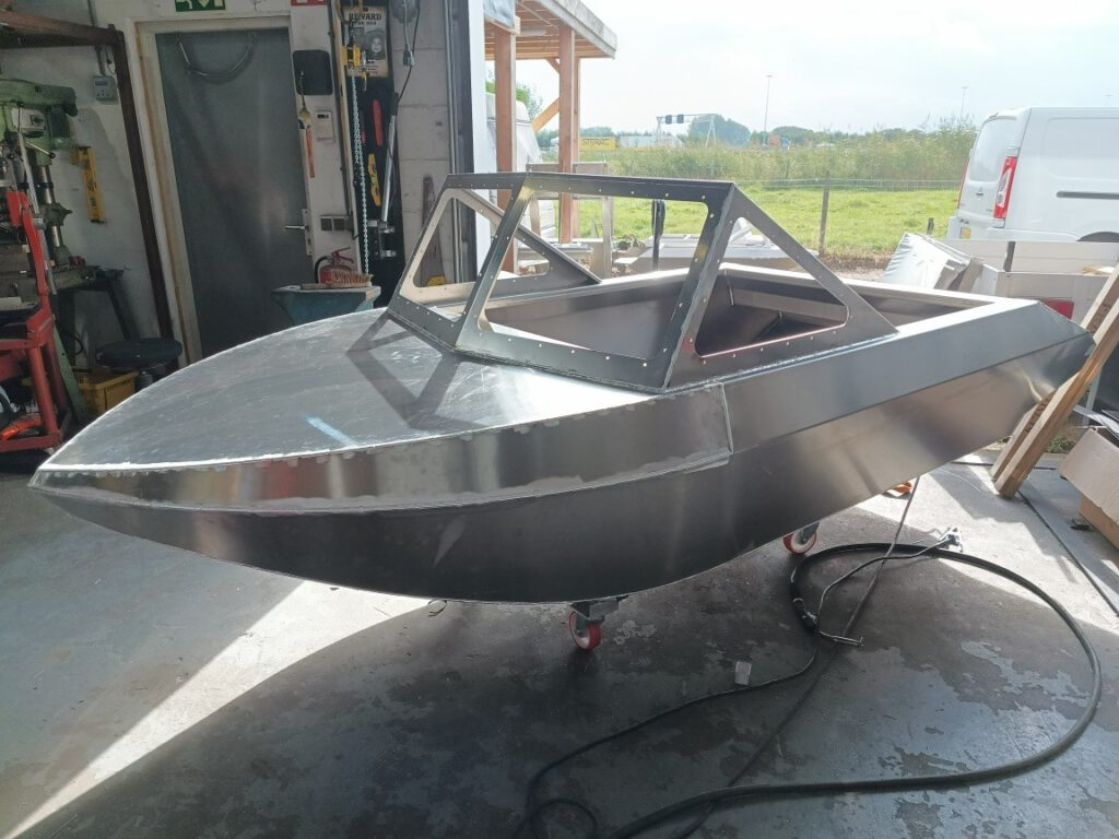WSJB300