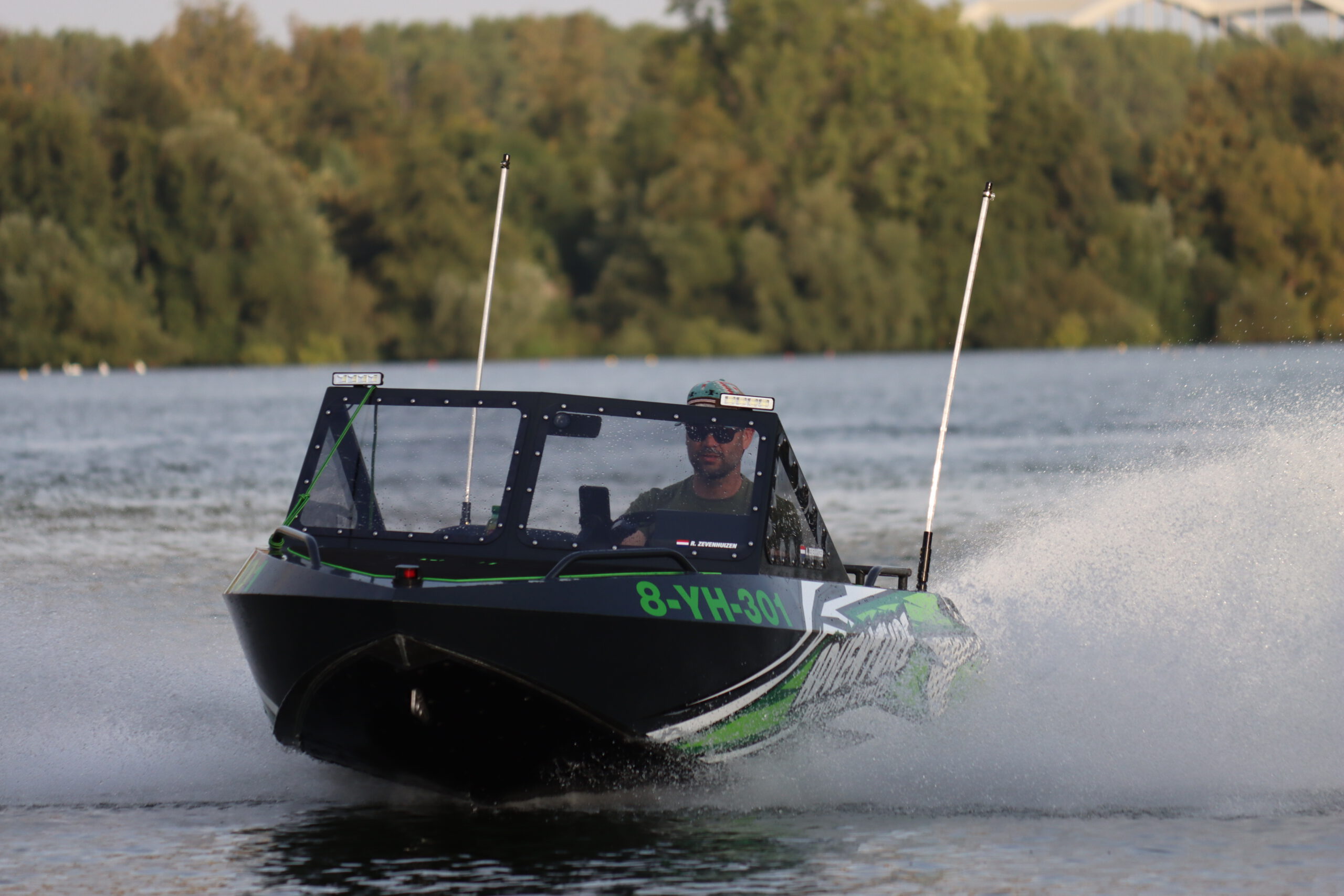 Unique WSB 300 Prototype Turn Key Mini Jetboat – 90HP Rotax – Full Aluminium EN5083 - Image 7