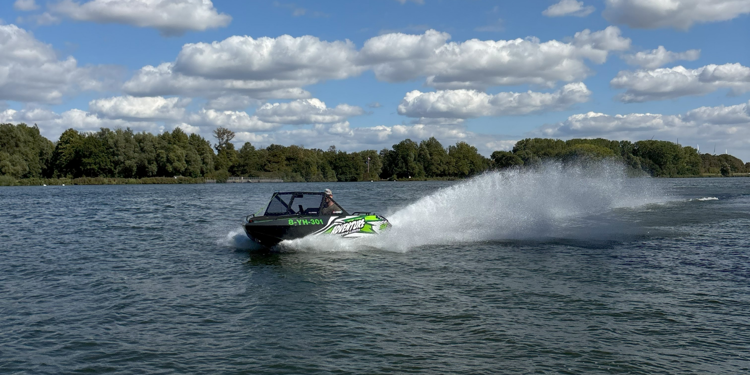 Unique WSB 300 Prototype Turn Key Mini Jetboat – 90HP Rotax – Full Aluminium EN5083 - Image 11